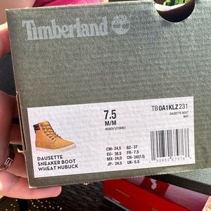 Women Timberland boots